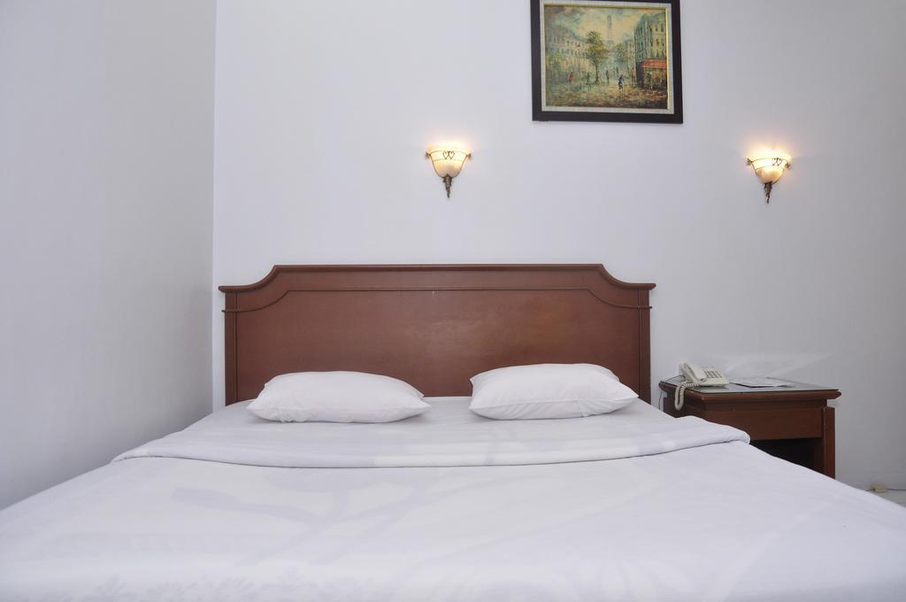Hotel Andhika Syariah Samarinda Δωμάτιο φωτογραφία