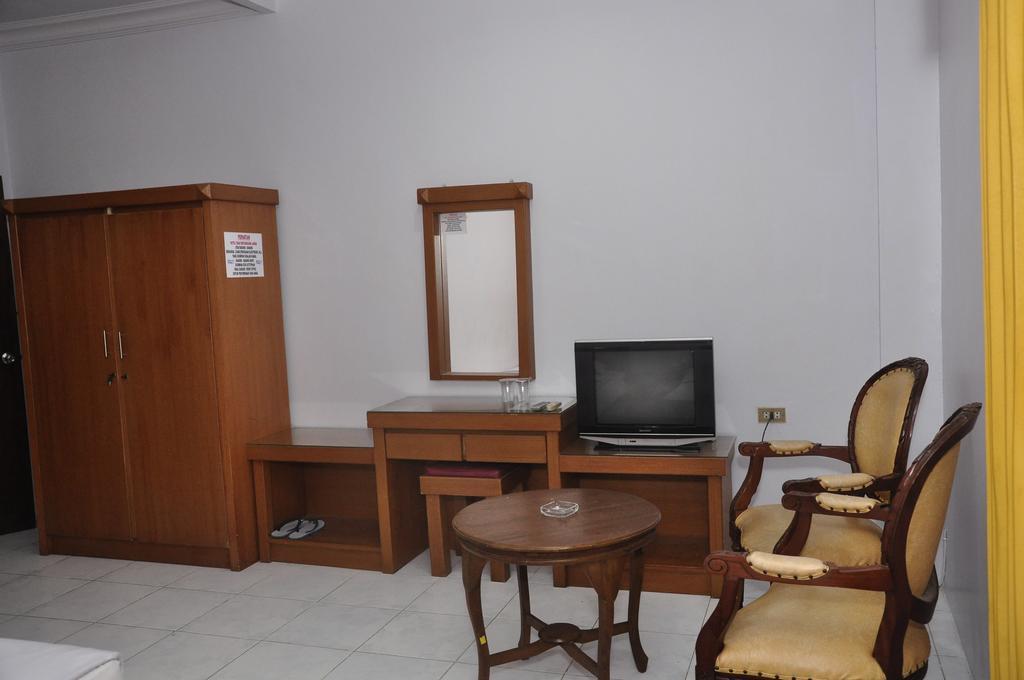 Hotel Andhika Syariah Samarinda Δωμάτιο φωτογραφία